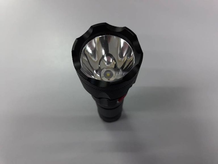 Дешево Arcas LED Flashlight 3в1 4*АAА Box з ломбарду