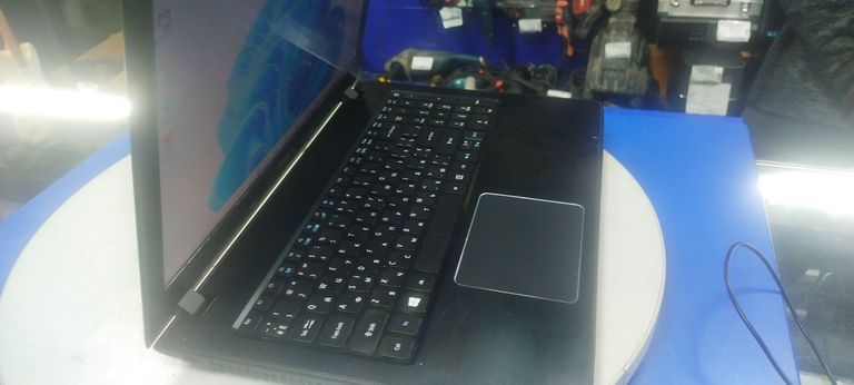 Acer єкр. 15,6/ core i7 7500u 2,7ghz/ ram6gb/ ssd128gb/video gf 940mx Код:01-200481742. Изображение 8