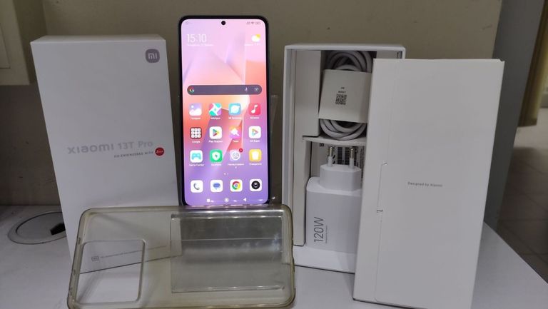 Купити Xiaomi 13t pro 12/512gb Б/У