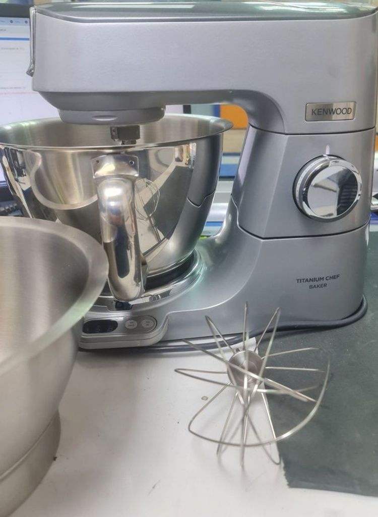 Купити Kenwood Titanium Chef Baker KVC85.004SI Б/У