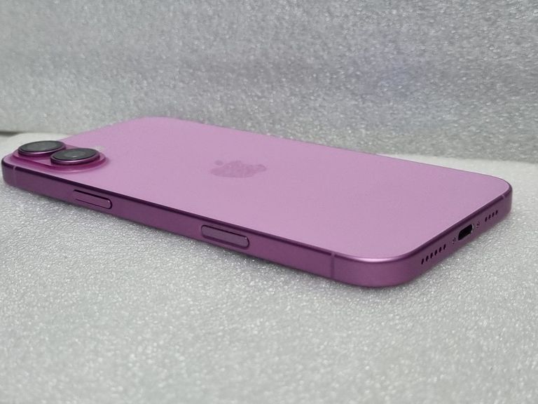 Apple iPhone 16 Plus 256GB Ultramarine (MXY23) Код:01-200569870. Зображення 7