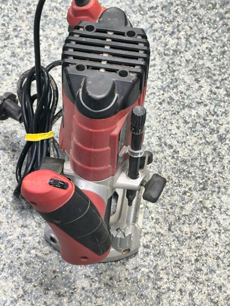 Einhell TC-RO 1155 E  Код:01-200606029. Зображення 7