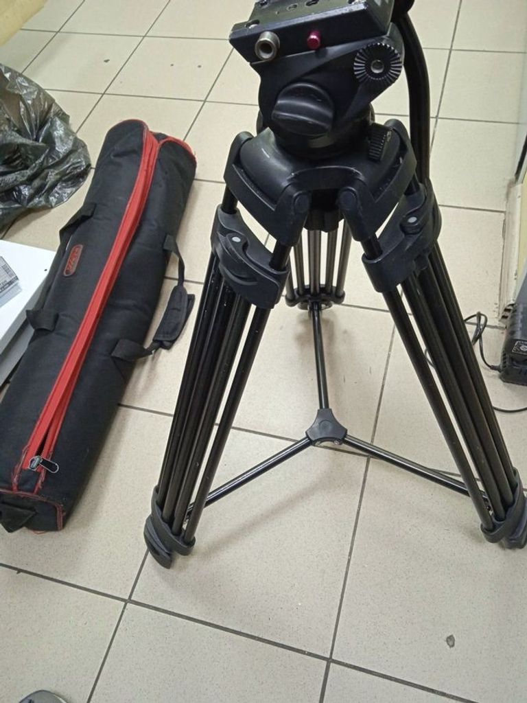 Дешиво Miliboo MTT602A с ломбарда