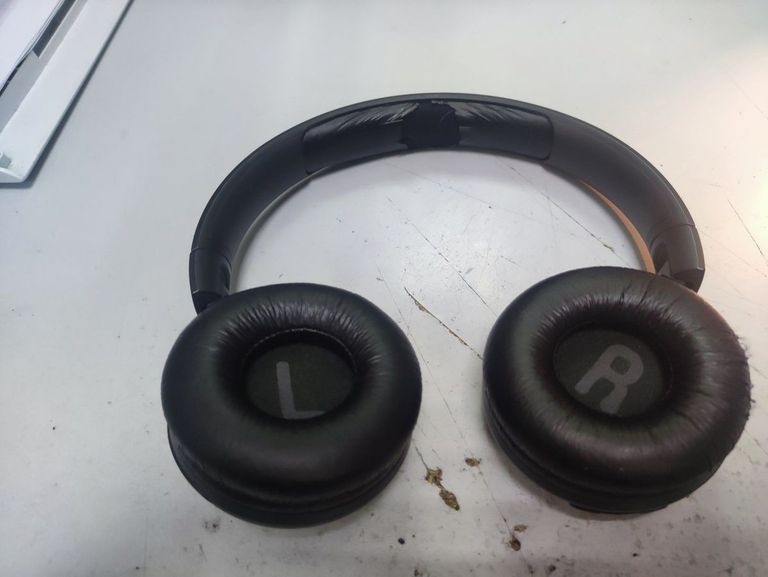 Оголошення Jbl tune 560 bt Б/У