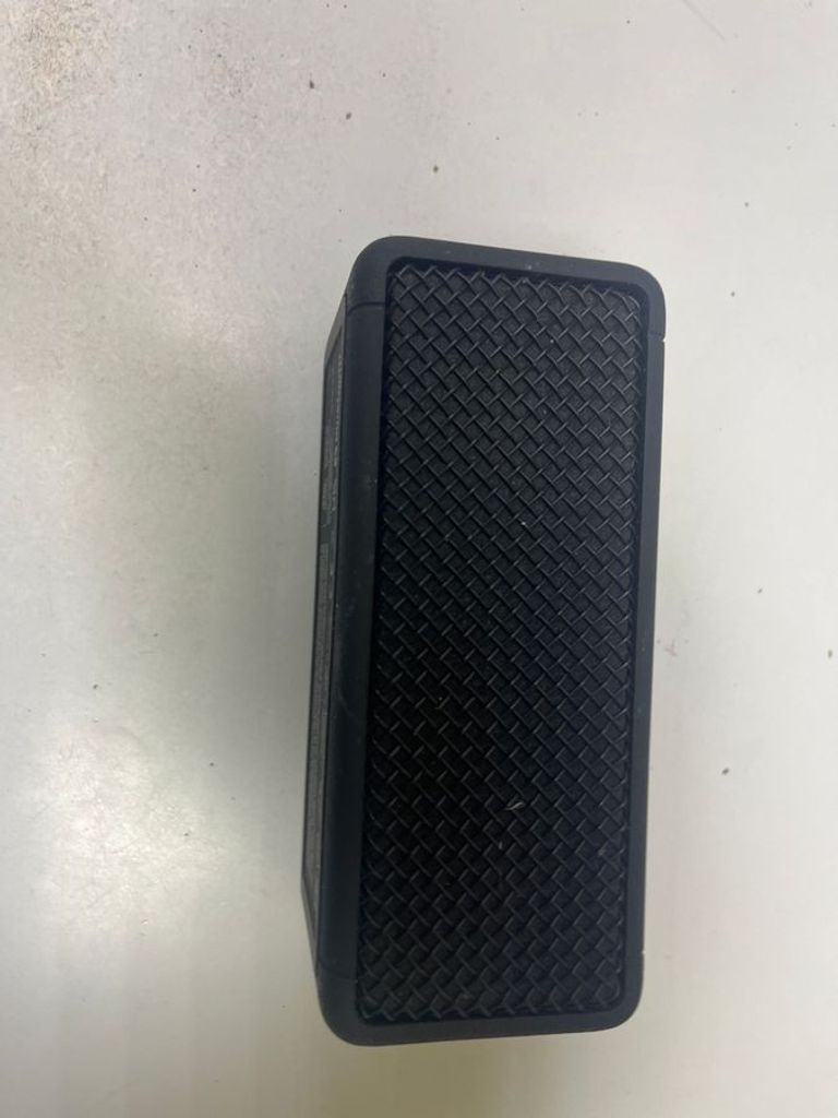 Дешиво Marshall emberton с ломбарда