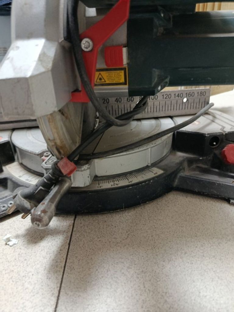 Дешиво Metabo ks 216 m lasercut с ломбарда