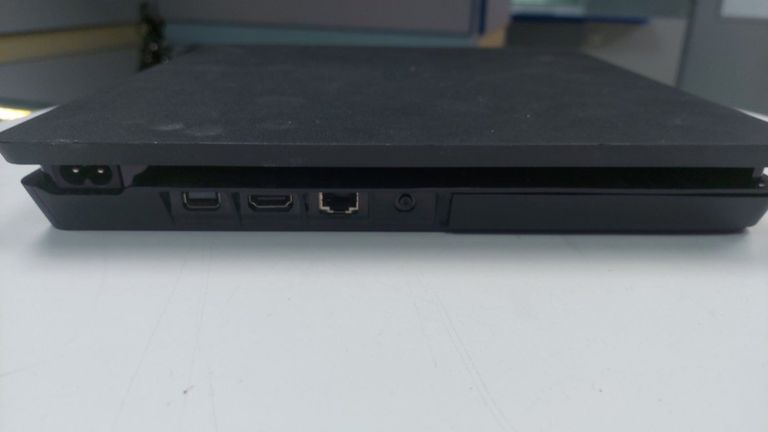 Дешиво Sony playstation 4 slim 500gb с ломбарда