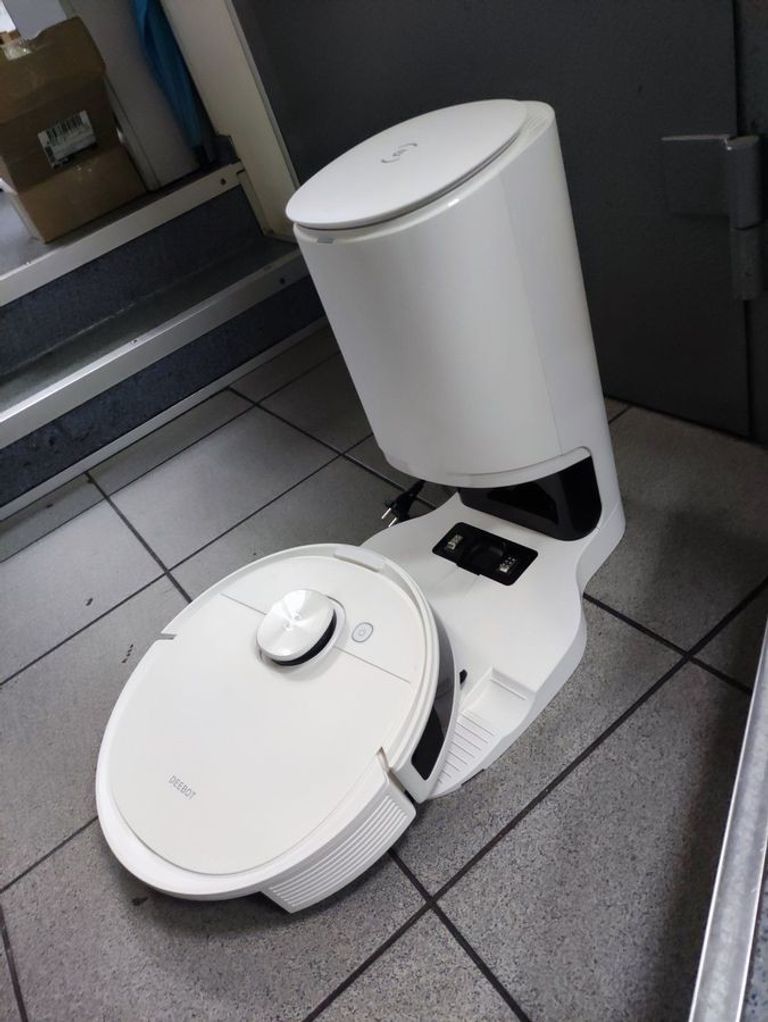 Купити Ecovacs deebot ozmo n8 plus Б/У