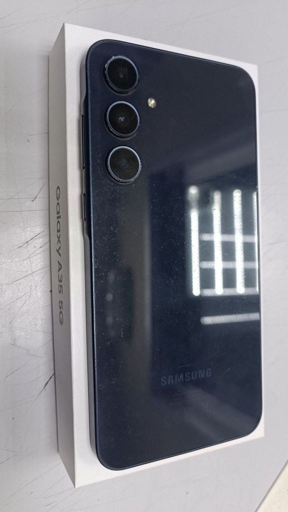 Объявление Samsung galaxy a35 5g sm-a356b 8/256gb Б/У