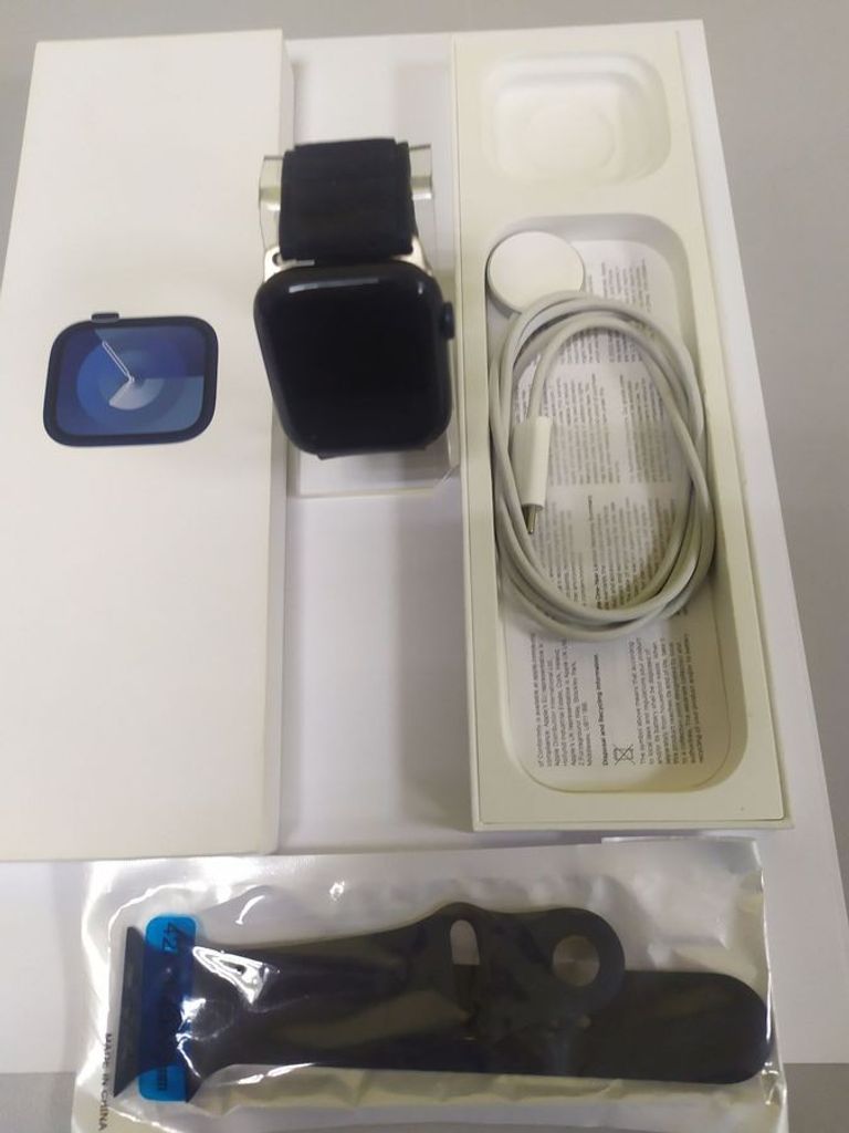 Дешиво Apple watch series 9 gps 45mm aluminum case w. s. loop с ломбарда