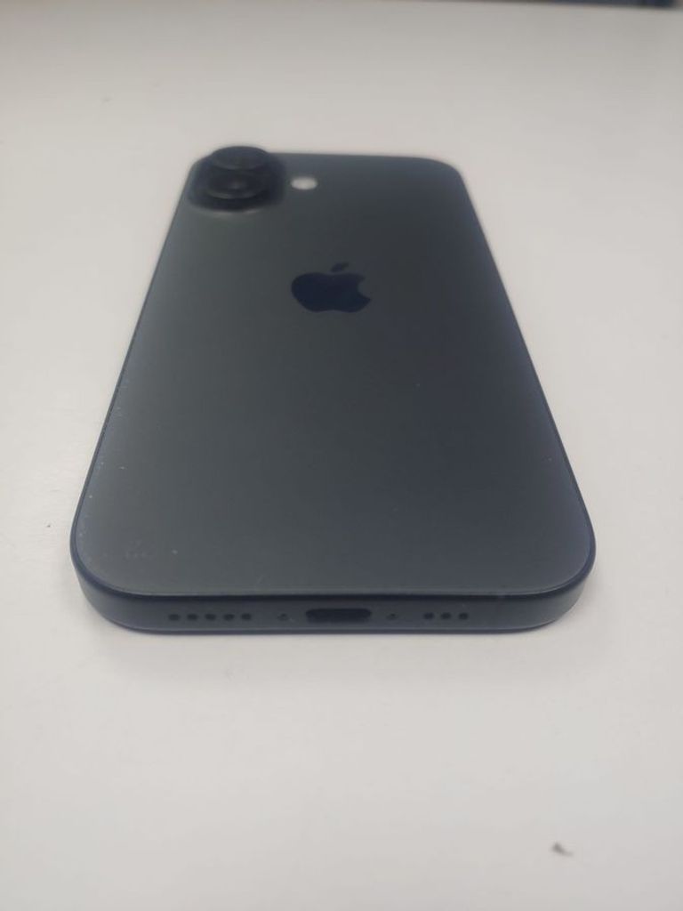 Apple iPhone 16 128GB eSIM Black (MYAP3) Код:01-200803734. Зображення 9