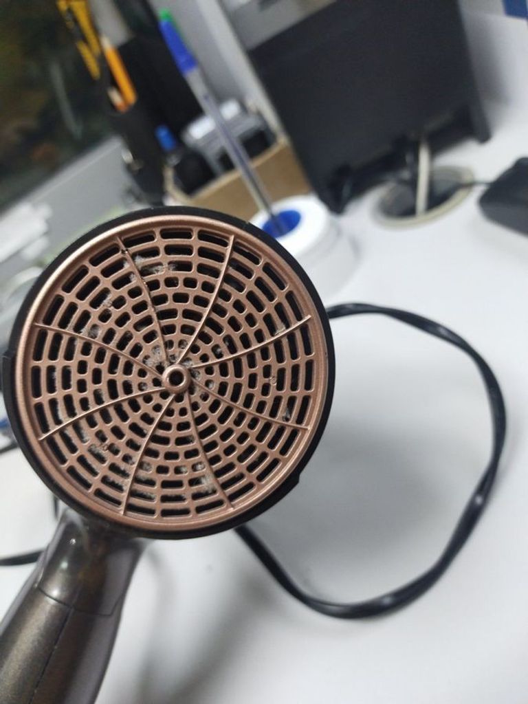 Дешиво Scarlett SC-HD70IT24 с ломбарда