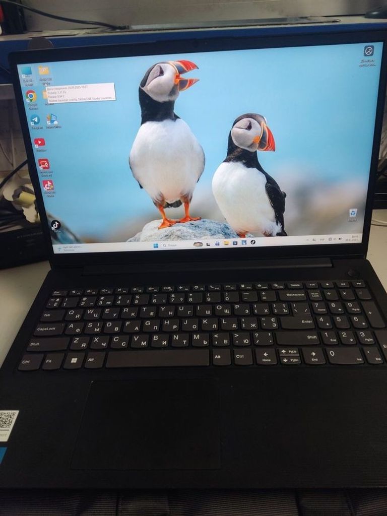 Купити Lenovo 15/core i3-1315u ddr5/8gb ddr4/hdd *відсутній/ssd 128 gb/*інтегрована Б/У