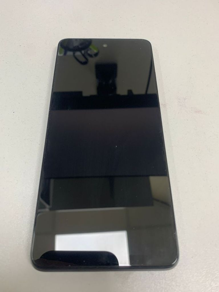 Купити Motorola moto e14 4/64gb Б/У