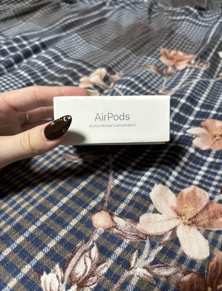 Оголошення Apple airpods 4 Б/У