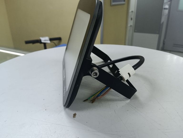 Дешево Maxus flood light 30w 5000k з ломбарду