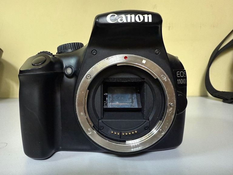 Объявление Canon eos 1100d + ef-s 18-55mm f/3,5-5,6 is ii Б/У