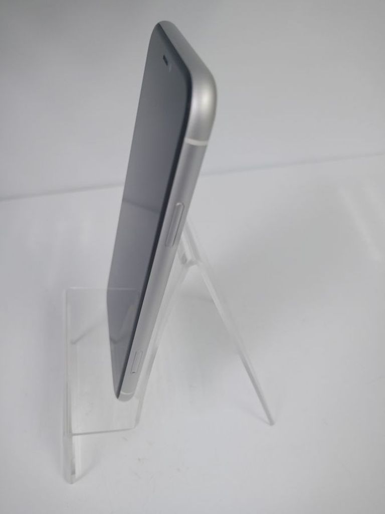 Apple iphone xr 64gb Код:01-200830842. Зображення 5