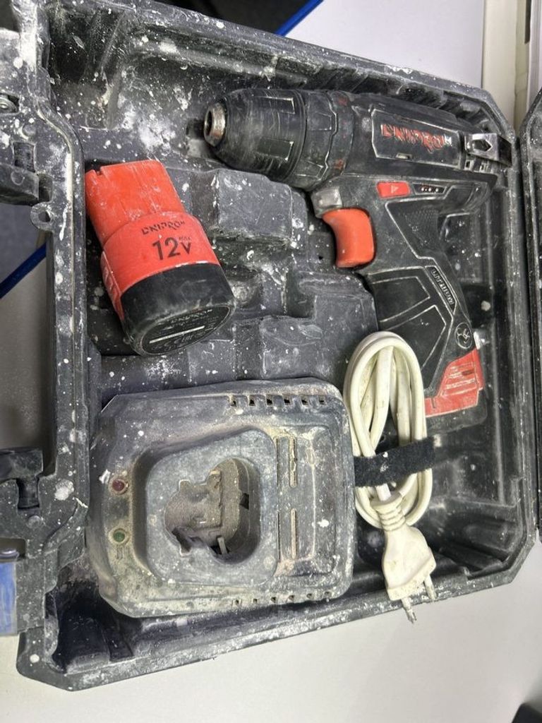 Дешиво Dnipro-M cd-12cx compact с ломбарда