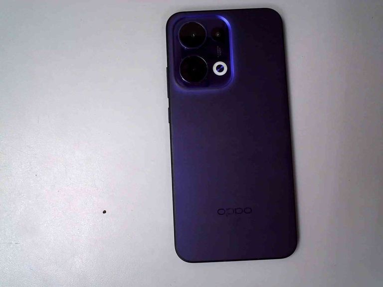 Оголошення Oppo reno13 5g 12/256gb Б/У