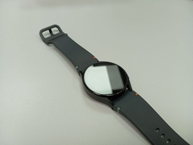 Оголошення Samsung galaxy watch fe Б/У