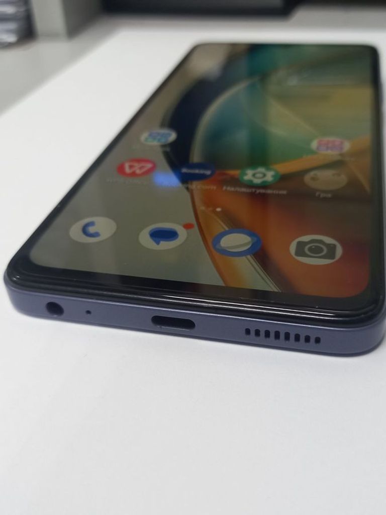 Zte Nubia V70 Max 6/128GB Gray Код:01-200855724. Изображение 7