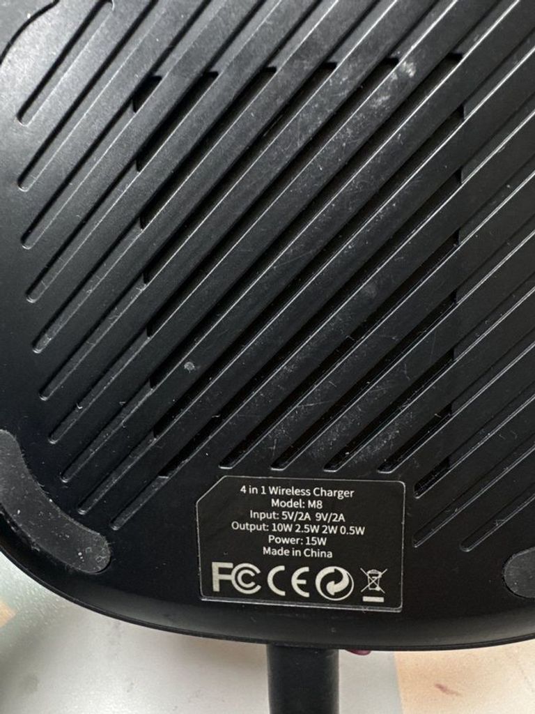 Розпродаж Wiwu 4in1 Wireless Charger M8 Black, продавець Техноскарб