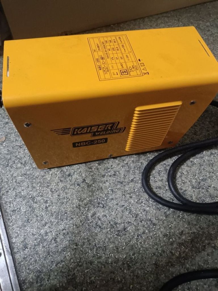 Дешево Kaiser welding NBC-250 з ломбарду