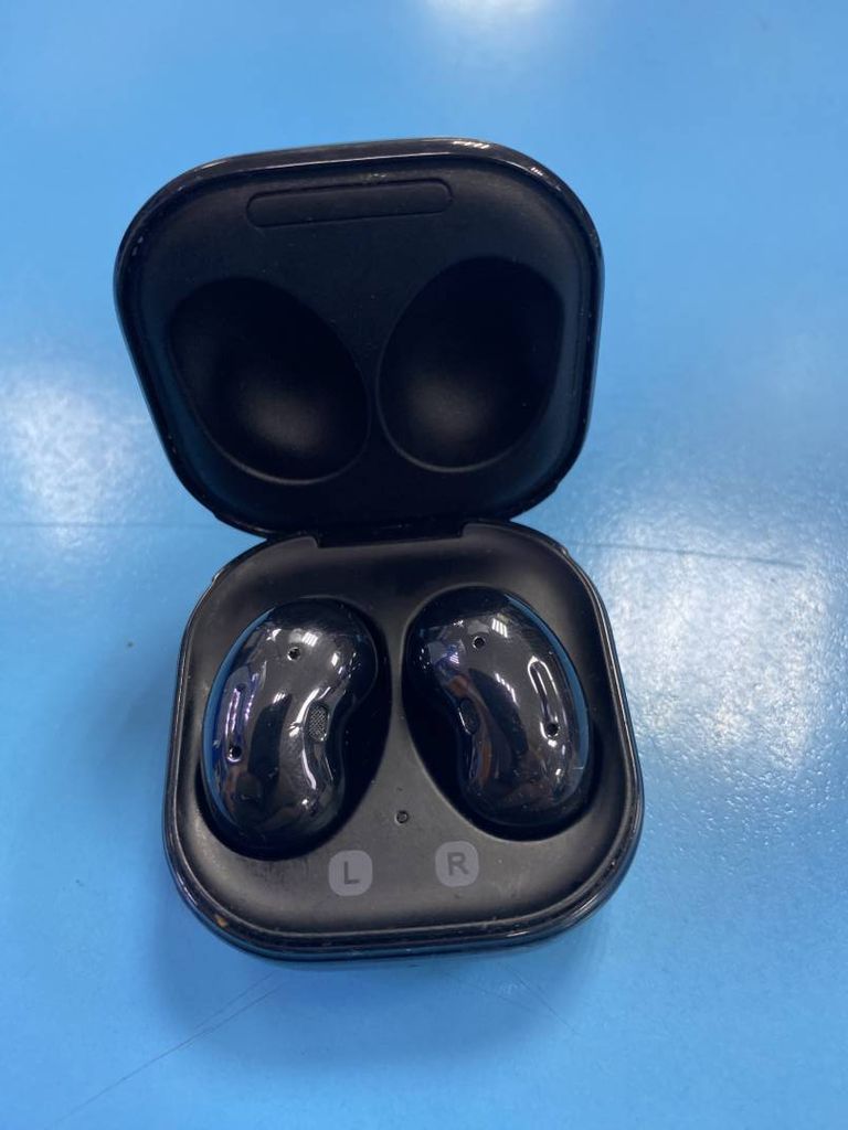 Samsung galaxy buds live