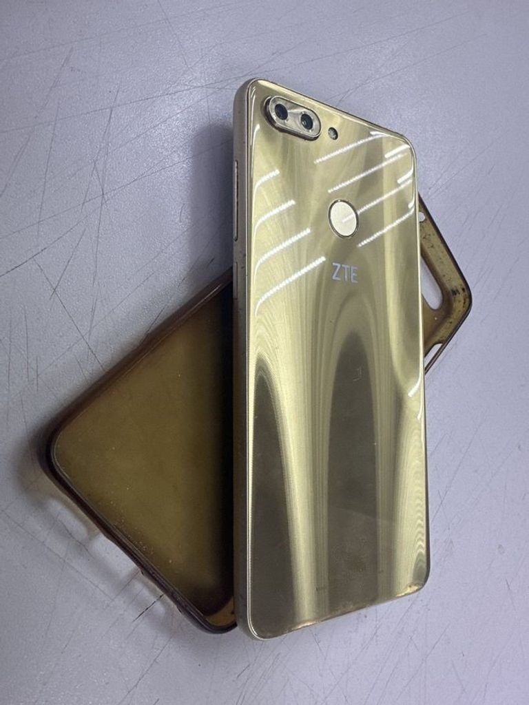 Zte v9 blade 3/32gb Код:01-200861920. Зображення 6