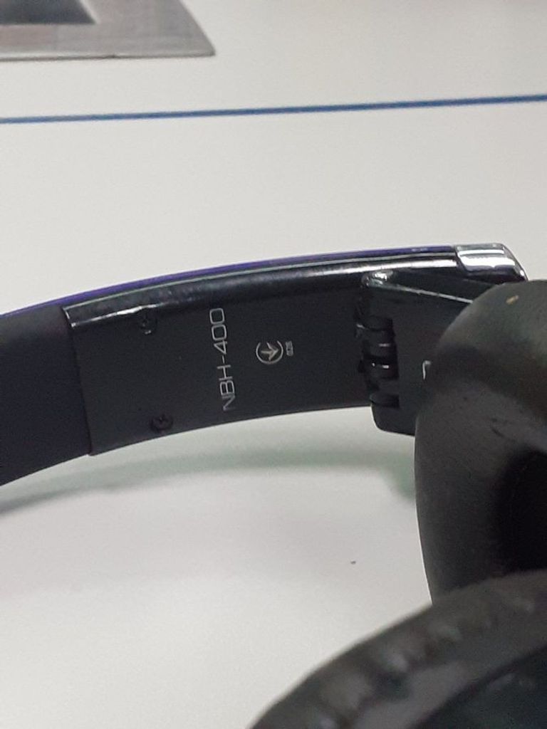 Дешево Nomi nbh-400 з ломбарду