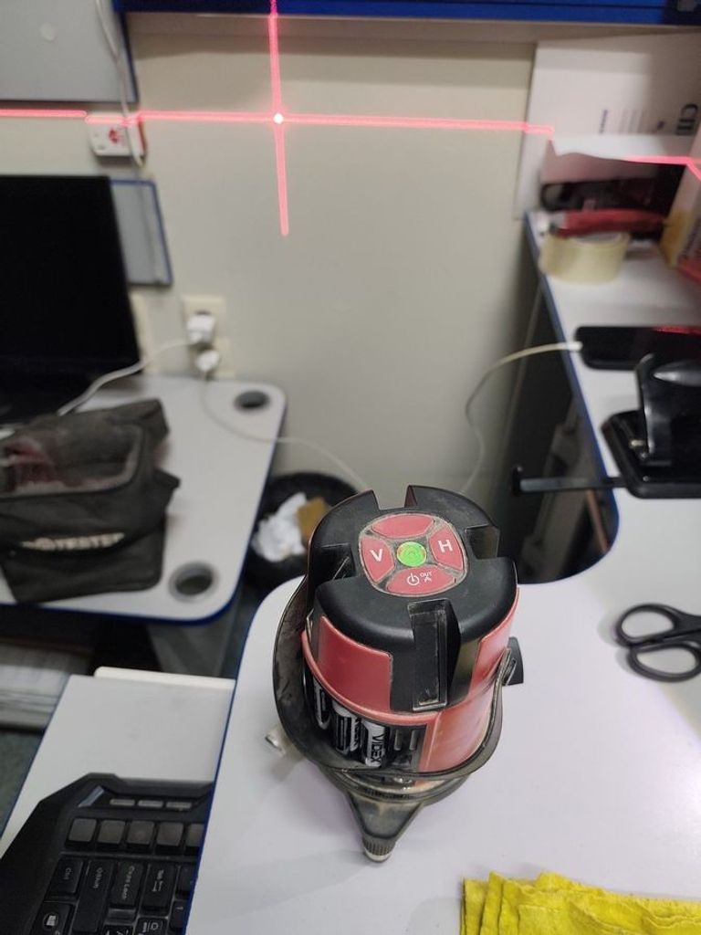 Розпродаж Protester LL605R, продавець Техноскарб