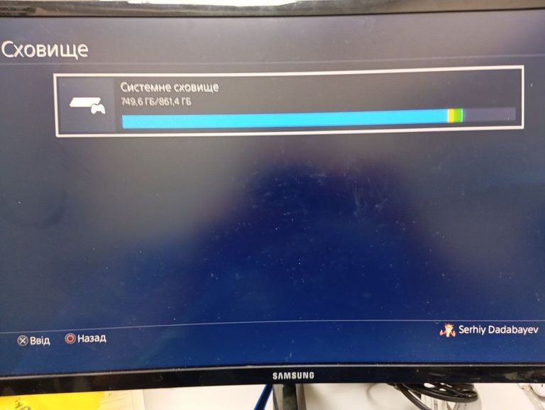 Купить  Sony PlayStation 4 Slim 1TB Black Б/У