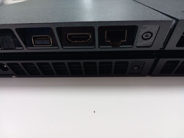 Оголошення Sony playstation 4 1tb Б/У