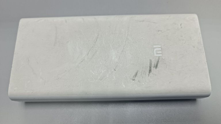 Дешиво Xiaomi mi power bank 3 20000 mah usb-c 18w с ломбарда