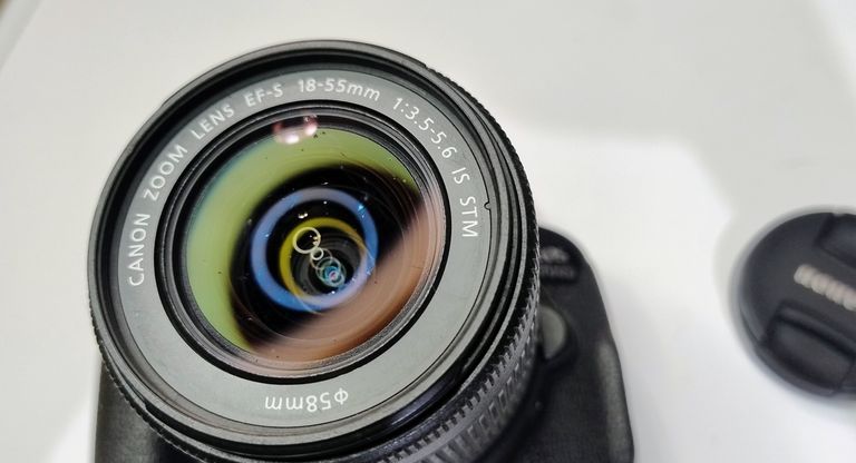 Оголошення Canon 700D Б/У