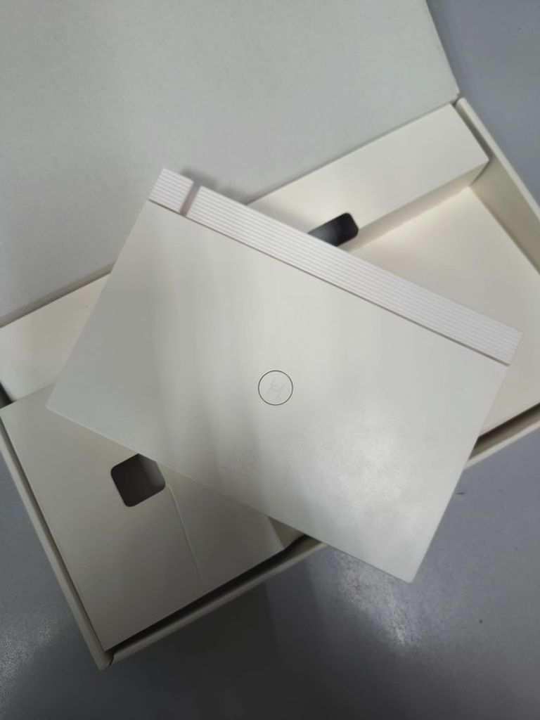 Купити Huawei WS318N Б/У