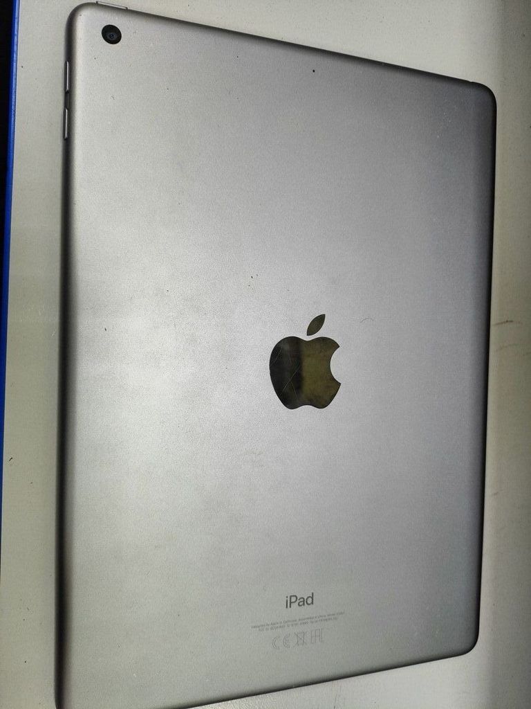 Купити Apple ipad 6 gen 2018 32gb wi-fi Б/У