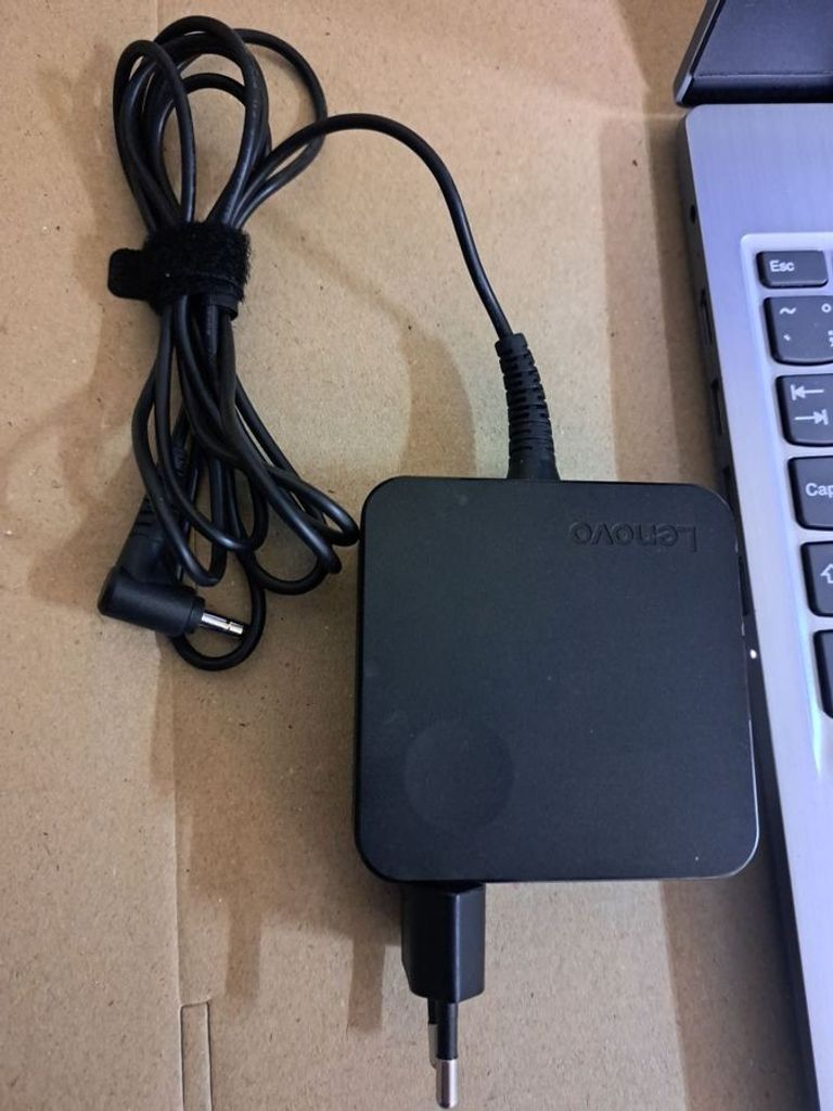 Lenovo 15/ryzen 5 3500u ddr4/8gb ddr4/ssd 512 gb/*інтегрована Код:01-200912158. Зображення 6