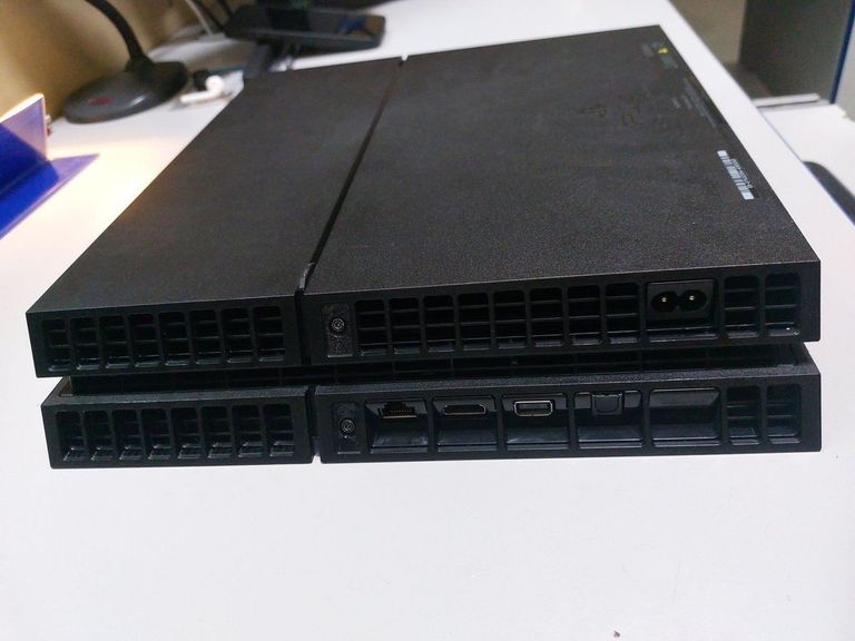 Оголошення Sony playstation 4 1tb Б/У