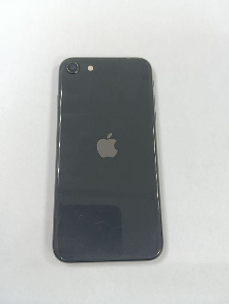 Дешево Apple iPhone SE 2020 128GB Black Slim Box (MHGT3) з ломбарду