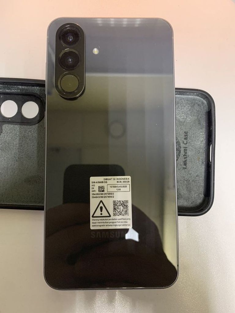 Оголошення Samsung galaxy a56 5g 8/256gb Б/У