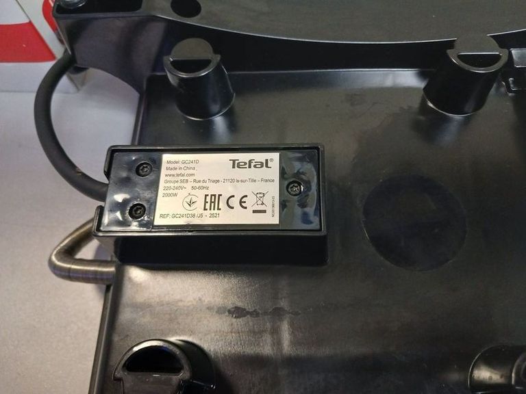 Дешиво Tefal GC241D38 с ломбарда
