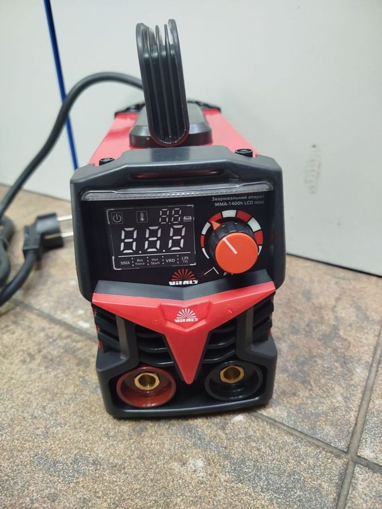 Дешево Vitals MMA-1400h LCD mini (237594) з ломбарду