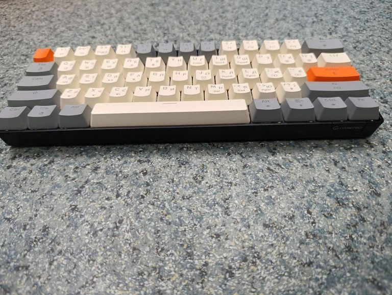 Оголошення Gamepro mk130r Б/У