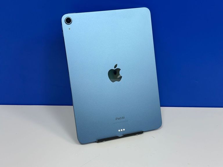 Дешево Apple ipad air 2022 wi-fi 256gb з ломбарду