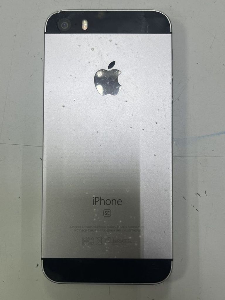 Оголошення Apple iphone se 1 32gb Б/У