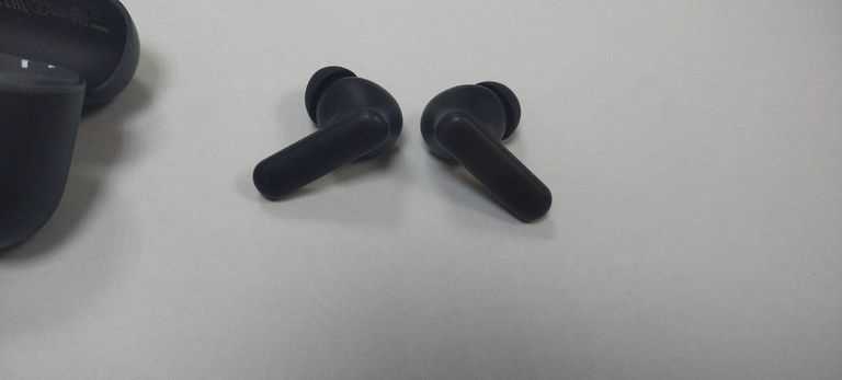 Оголошення Oppo enco buds3 pro Б/У