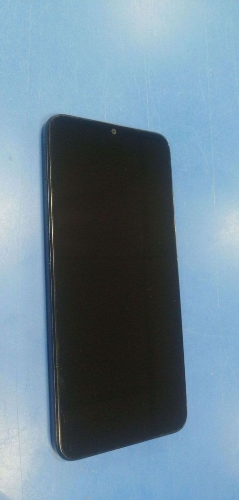 Купити Motorola moto e13 8/128gb xt2345-3 Б/У