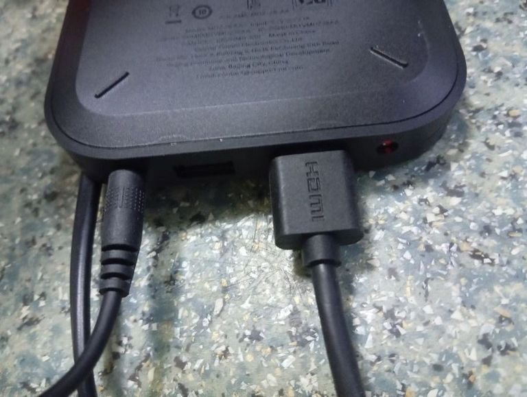 Дешиво Xiaomi mi tv box s 2nd gen 2/8gb с ломбарда